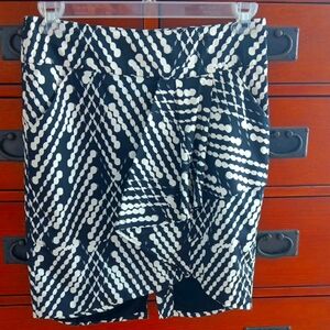 The Limited Black and Beige Patterned Skirt